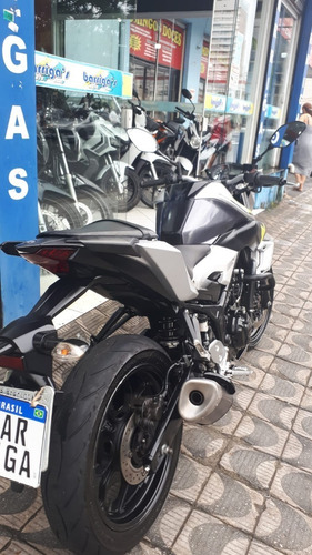 Imagem 10 de 12 de Yamaha Mt 03 321cc Abs 2018 Prata Único Dono