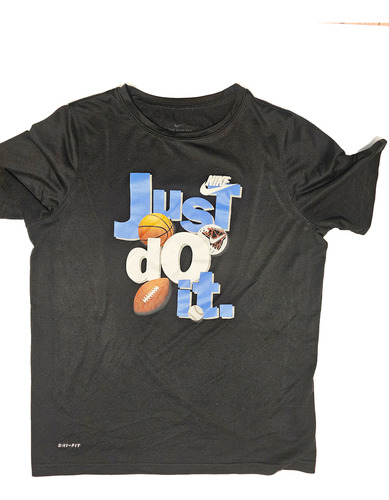 Remera Nike L De Niño, 10 Años Aprox. Usada. Dry Fit (Usado)
