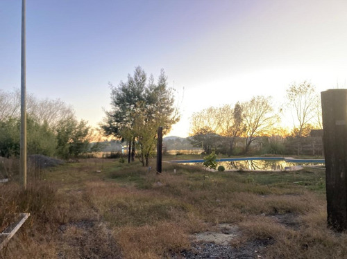 Venta Sitio Acceso Laguna Avendaño