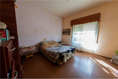 Imagen 10 de 24 de Casa 2 Dormitorios En Venta La Plata Amplio Parque