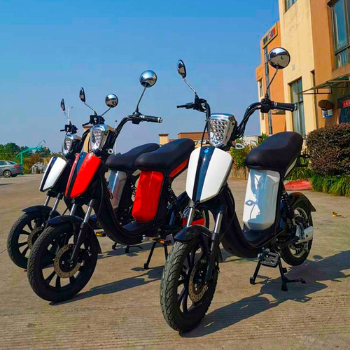 Imagem 3 de 5 de Scooter Elétrica Egow Fly 500 - Preta