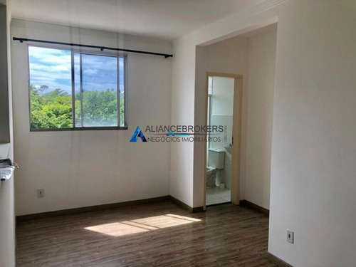 Imagem 2 de 23 de Apartamento A Venda No Último Andar - 2 Dorms - Residencial Embiruçu - 772