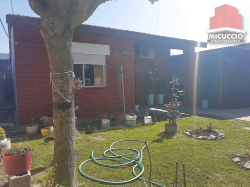 Imagen 3 de 11 de Casa En Venta, Santo Domingo 381, Matheu
