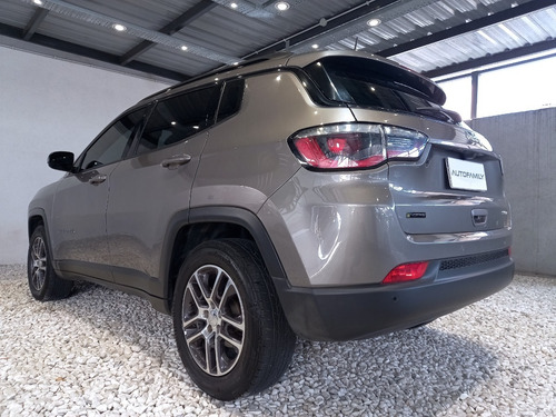 Imagen 7 de 12 de Jeep Compass 2.4 Sport Automática
