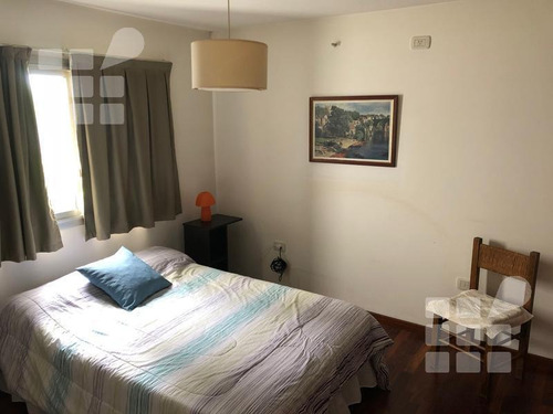 Imagen 9 de 19 de Departamento - La Plata