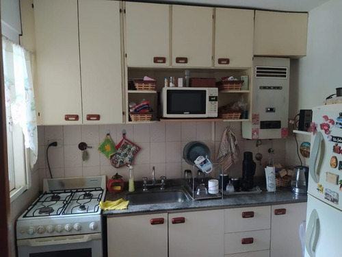 Imagen 4 de 12 de Departamento En Venta En Avellaneda Este