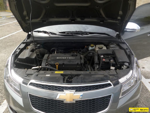 Chevrolet Cruze .