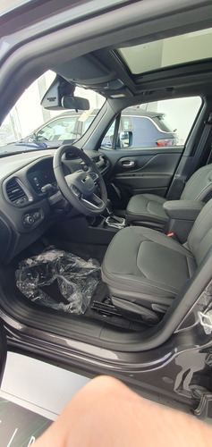 Imagen 15 de 17 de Jeep Renegade Serie S