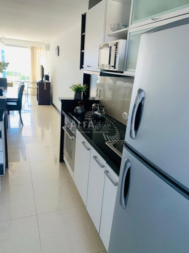 Imagen 19 de 28 de Venta De Hermoso Apartamento A Metros Del Mar
