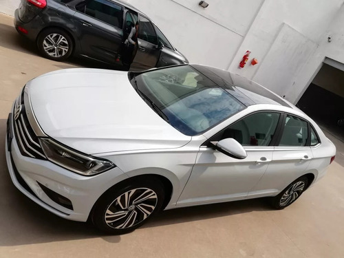 Imagen 13 de 15 de Nuevo Volkswagen Vento 1.4 Highline 150cv Automatico Borda