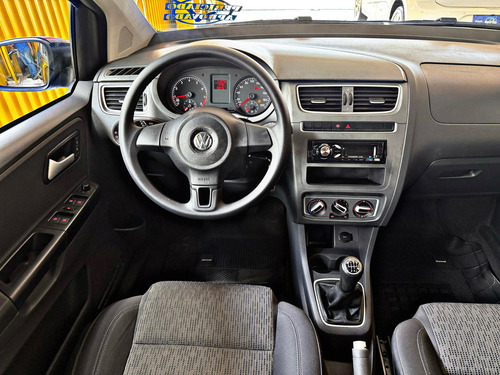 Volkswagen Fox 1.0 Trend Tec Total Flex 5p