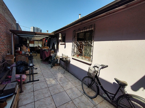 Rebajada!!!! Ideal Para Comercio Frente Al Metro Pedreros.