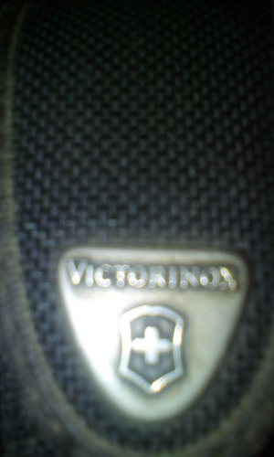 Navaja Victorinox Original Como Nueva, Multiples Cuchillos..