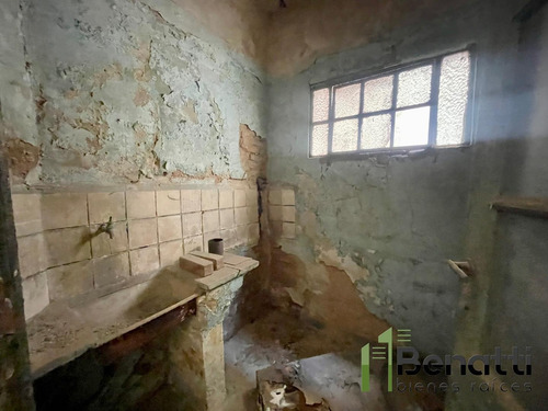 Imagen 18 de 30 de Venta En Block. 2 Locales Y 4 Dptos. Ideal Inversionista.
