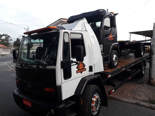 Imagem 9 de 15 de Ford Cargo 1717