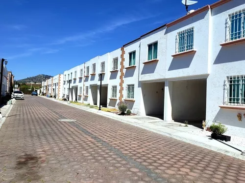 Inmuebles en Venta en Zinacantepec, 1 baño | Metros Cúbicos