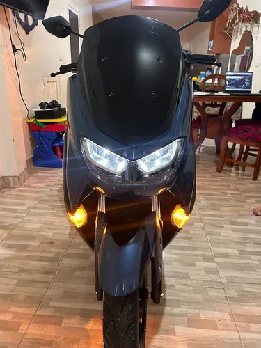 Motocicleta N-max, C. C 155, Único Dueño Y Excelente Estado