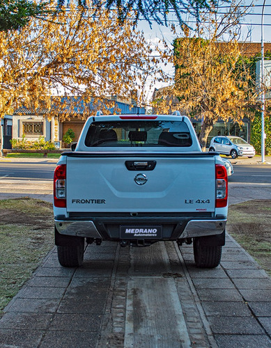 Imagen 10 de 25 de Nissan Frontier Le 2.3 4x4 At L19