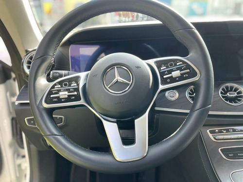 Imagen 13 de 15 de Mercedes Benz E 300 Coupe 2020