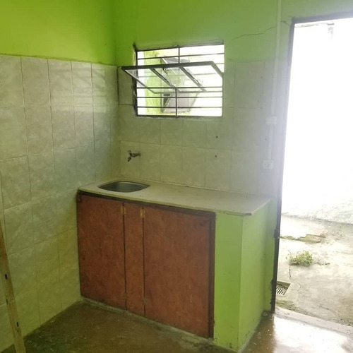 Venta Casa Y Apartamentos En Cerro Gran Oferta