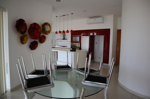 Residencia En Venta En Playas Del Conchal