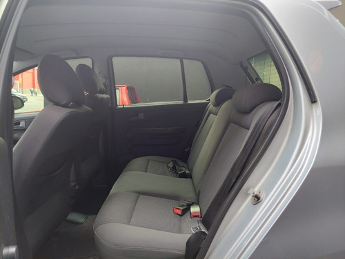 Imagem 12 de 13 de Volkswagen Fox