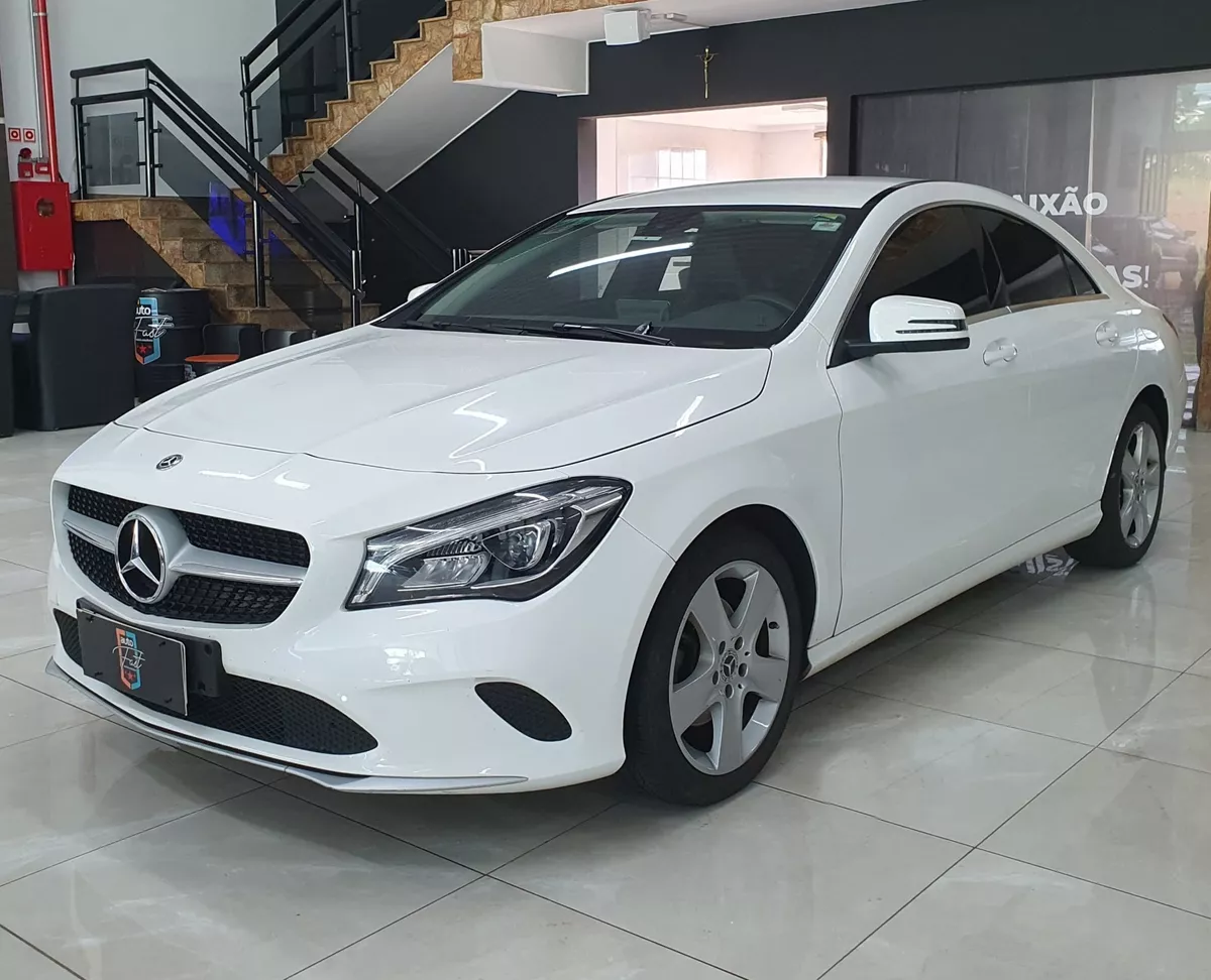 Mercedes-Benz CLA 180 1.6 CGI GASOLINA 7G-DCT