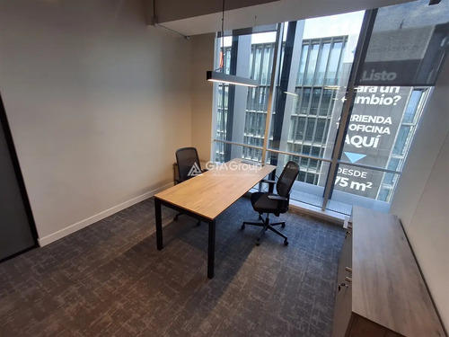 Arriendo Espectacular Oficina 360 M2. Exclusivo Edificio
