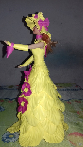 Boneca Papoula Com Roupa Eva