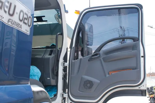 Camión Chevrolet Tanque Fvz Modelo 2020