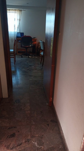 Imagen 5 de 10 de Venta Caballito
