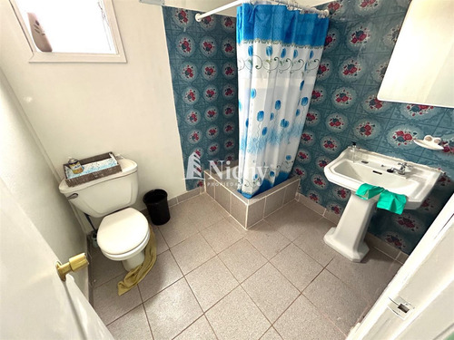 Casa En Venta De 20 Dorm. En Concón Rentando 2.300.000 Mensu
