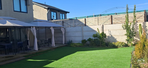 Casa En Arriendo Laguna Del Sol Padre Hurtado