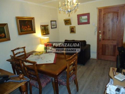 Departamento En Venta De 4 Dorm. En Santiago