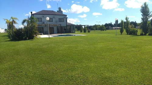 Casa Quinta En Venta. Gualeguaychú, Prados De La Adelina.