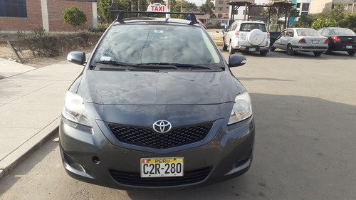 Toyota Yaris 2012 Yaris Version Full