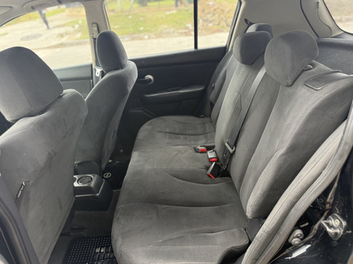 Nissan Tiida 1.8 Visia