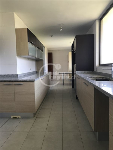Imagen 9 de 22 de Departamento En Venta De 4 Dormitorios En Vitacura