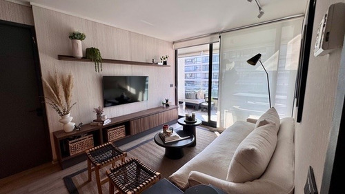 Departamento En Venta De 2 Dorm. En Lo Barnechea