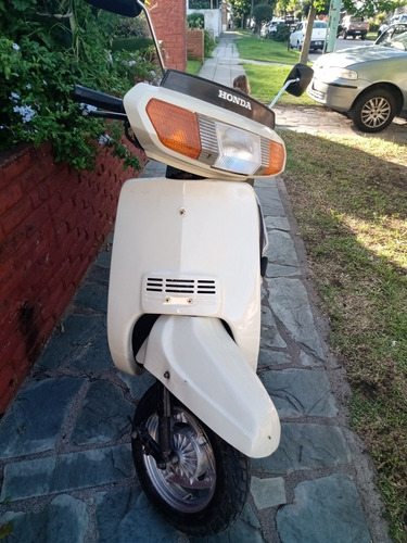 Honda Nh 100 2t