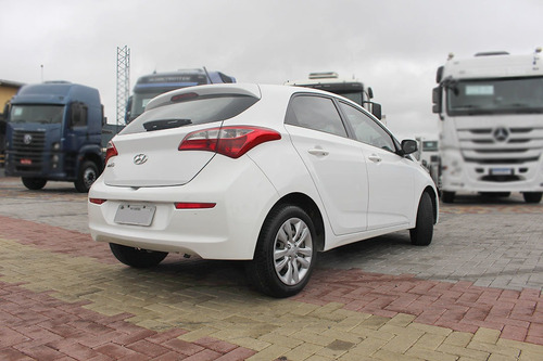 Hyundai Hb20 1.0 Comfor Style Flex 4p