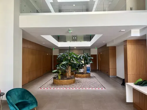 Edificio Moderno Año 2022 Departamento Pocuro A Pasos Metro