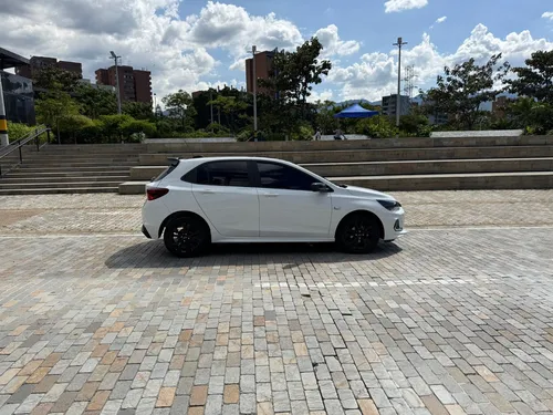 Chevrolet Onix 1.0T Rs Mt