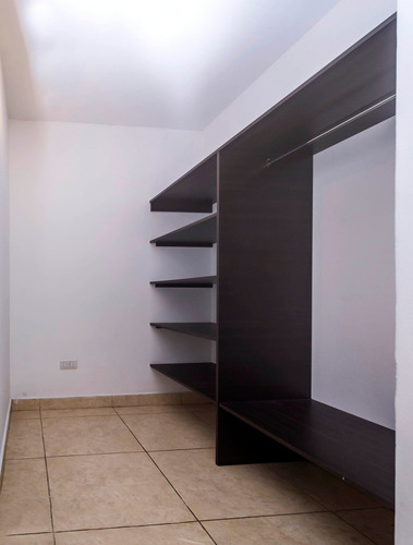Imagen 22 de 25 de Monoambiente Venta Zona Macrocentro Con Balcon