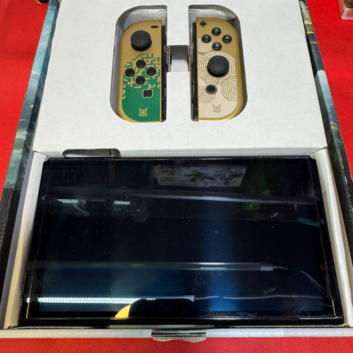 Consola Nintendo Switch Zelda Tears Of The Kingdom (Usado)