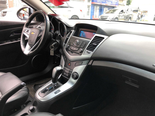 Chevrolet Cruze 1.8 Lt 16v Flex 4p Automático