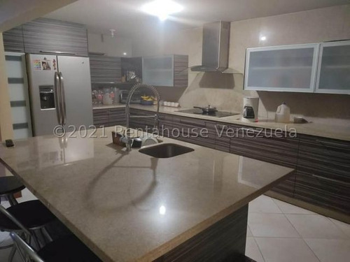 Imagen 8 de 14 de Townhouse En Venta En Guarenas Nueva Casarapa 21-24860 Tlf 04129915337