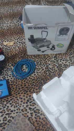 Imagem 3 de 3 de Vende De Compressor