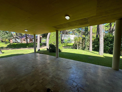 Casa En Venta - 3 Dormitorios 4 Baños - 801mts2 - Pinamar