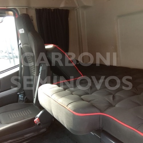 Imagem 7 de 10 de Iveco Hi Way 600s44t, Ano 2017/2018